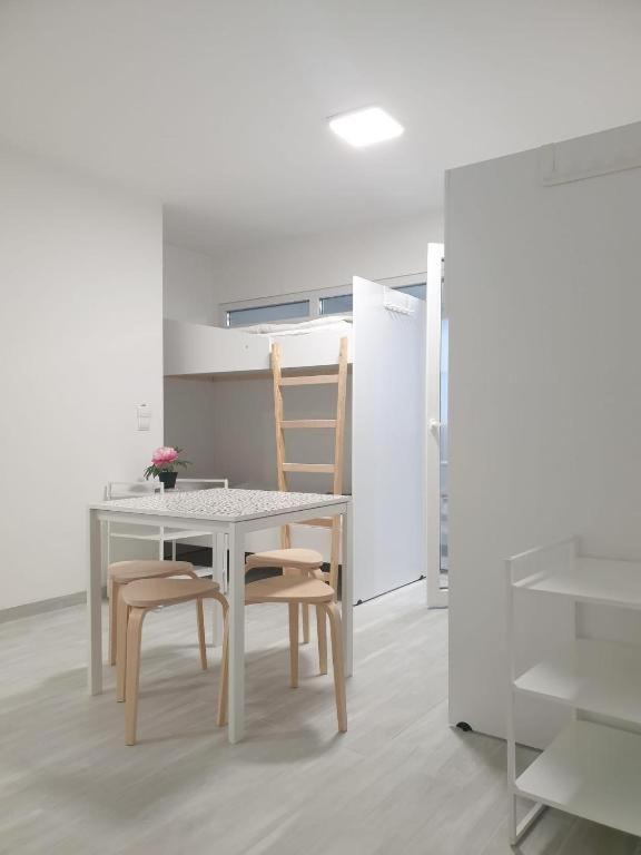 Betariel'Com Westbahnhof M Apartment Wien Ngoại thất bức ảnh